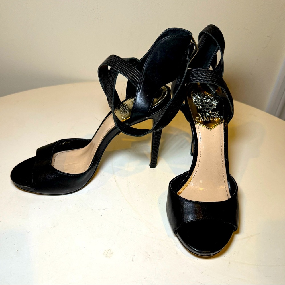 Vince Camuto Sandals